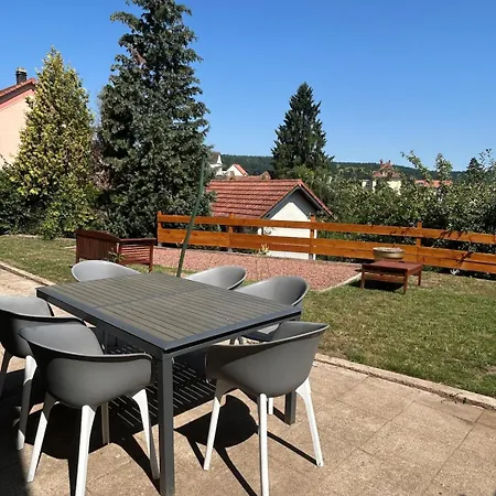 Prázdninový dům Le Des Frangines *